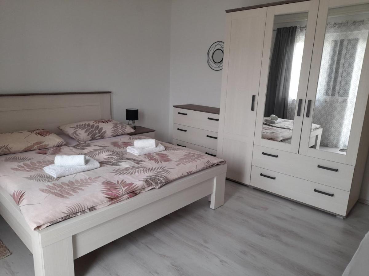 Apartment Tariba Supetarska Draga Eksteriør bilde
