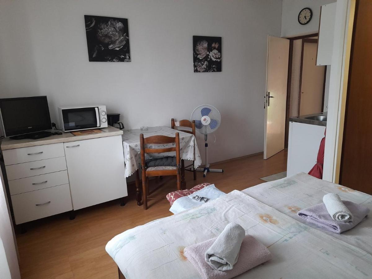Apartment Tariba Supetarska Draga Eksteriør bilde