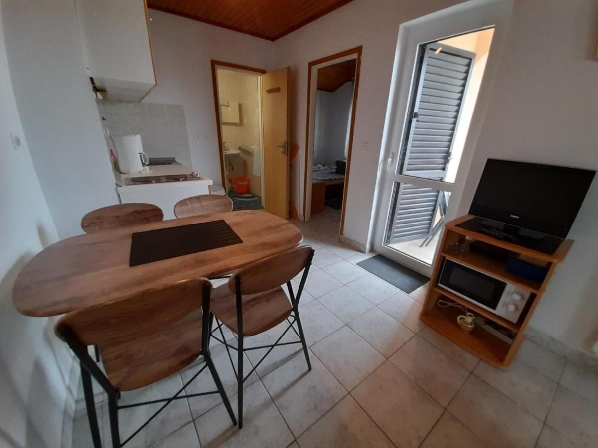 Apartment Tariba Supetarska Draga Eksteriør bilde