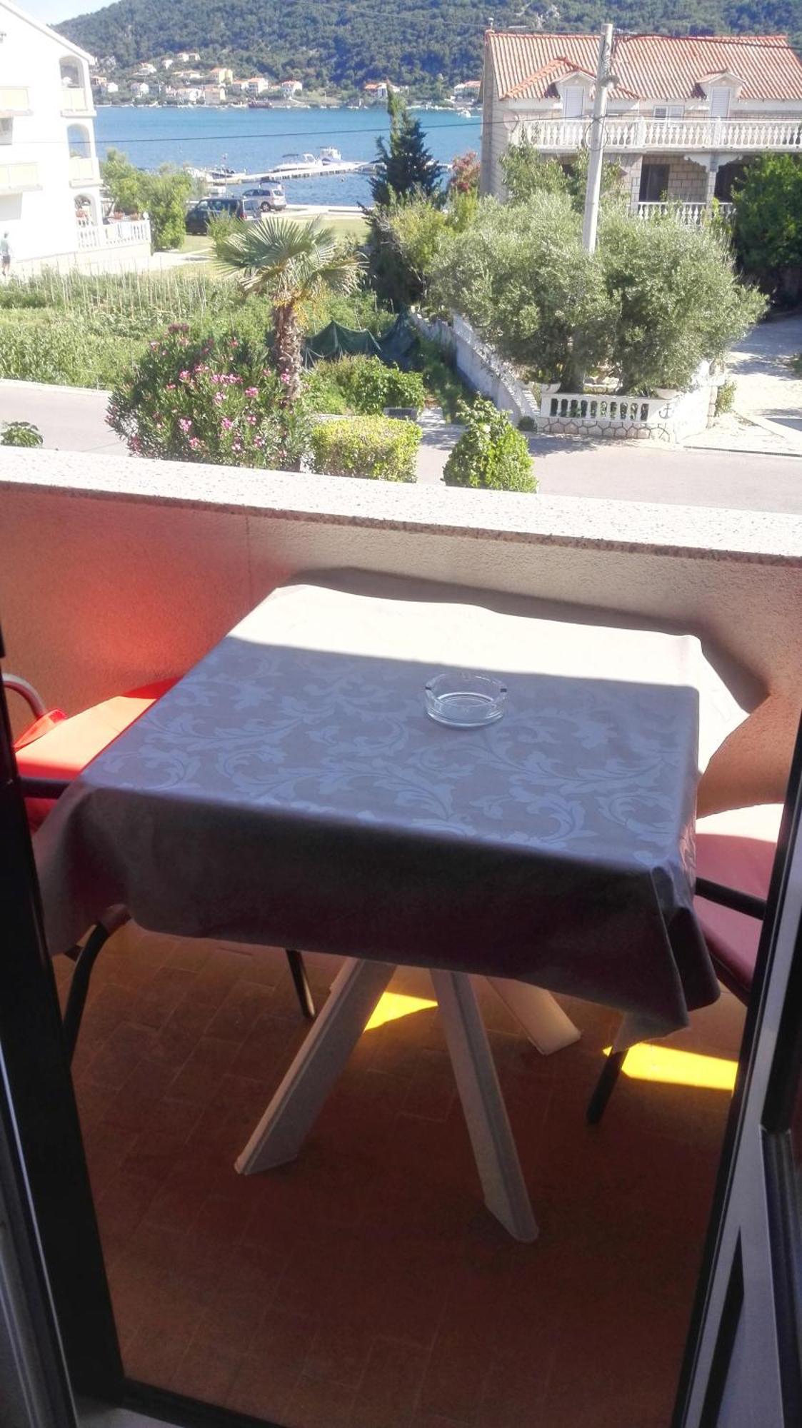 Apartment Tariba Supetarska Draga Rom bilde