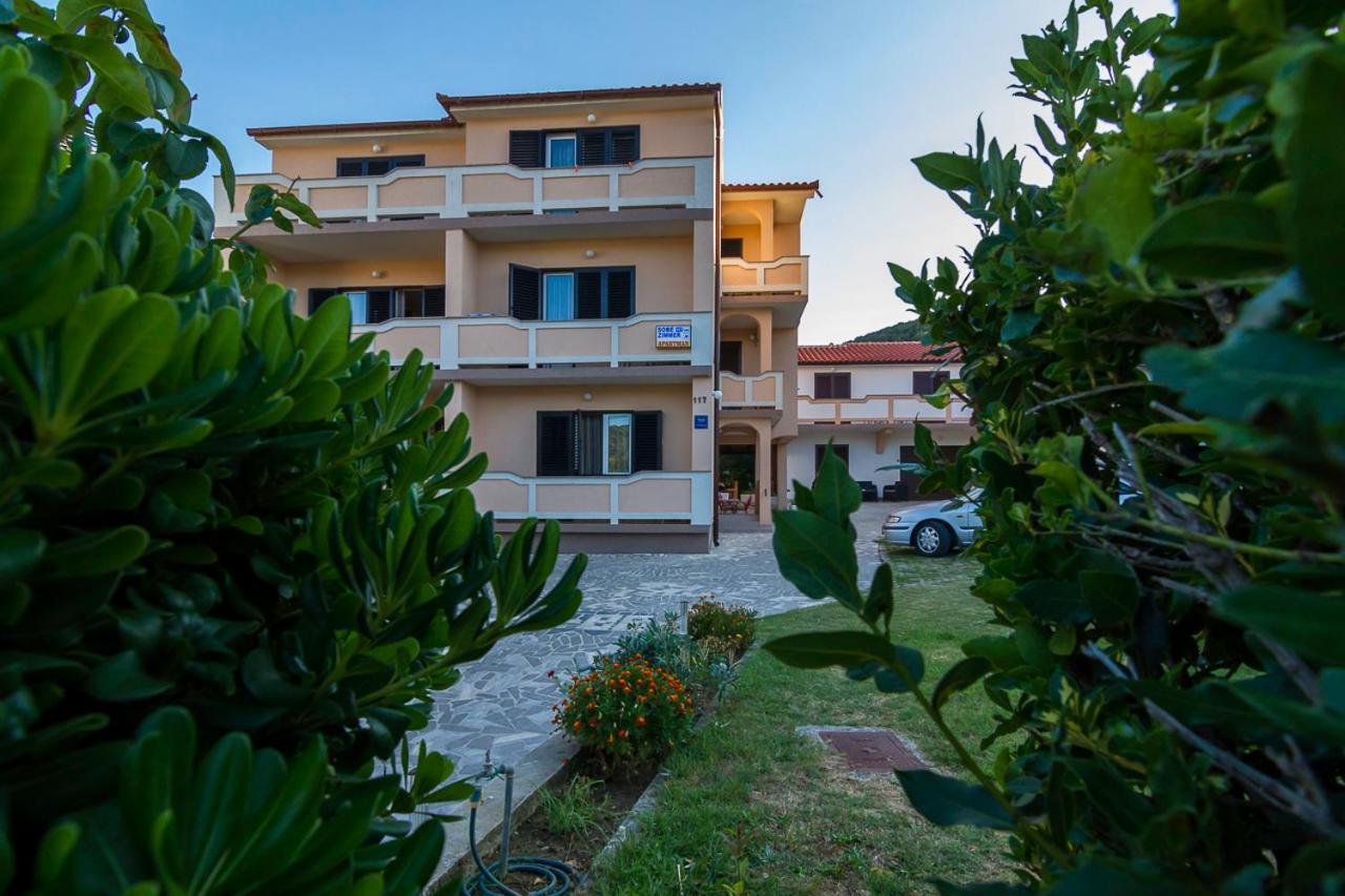 Apartment Tariba Supetarska Draga Eksteriør bilde